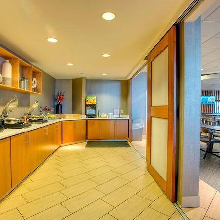 Springhill Suites By Marriott Lawrence Downtown Εξωτερικό φωτογραφία