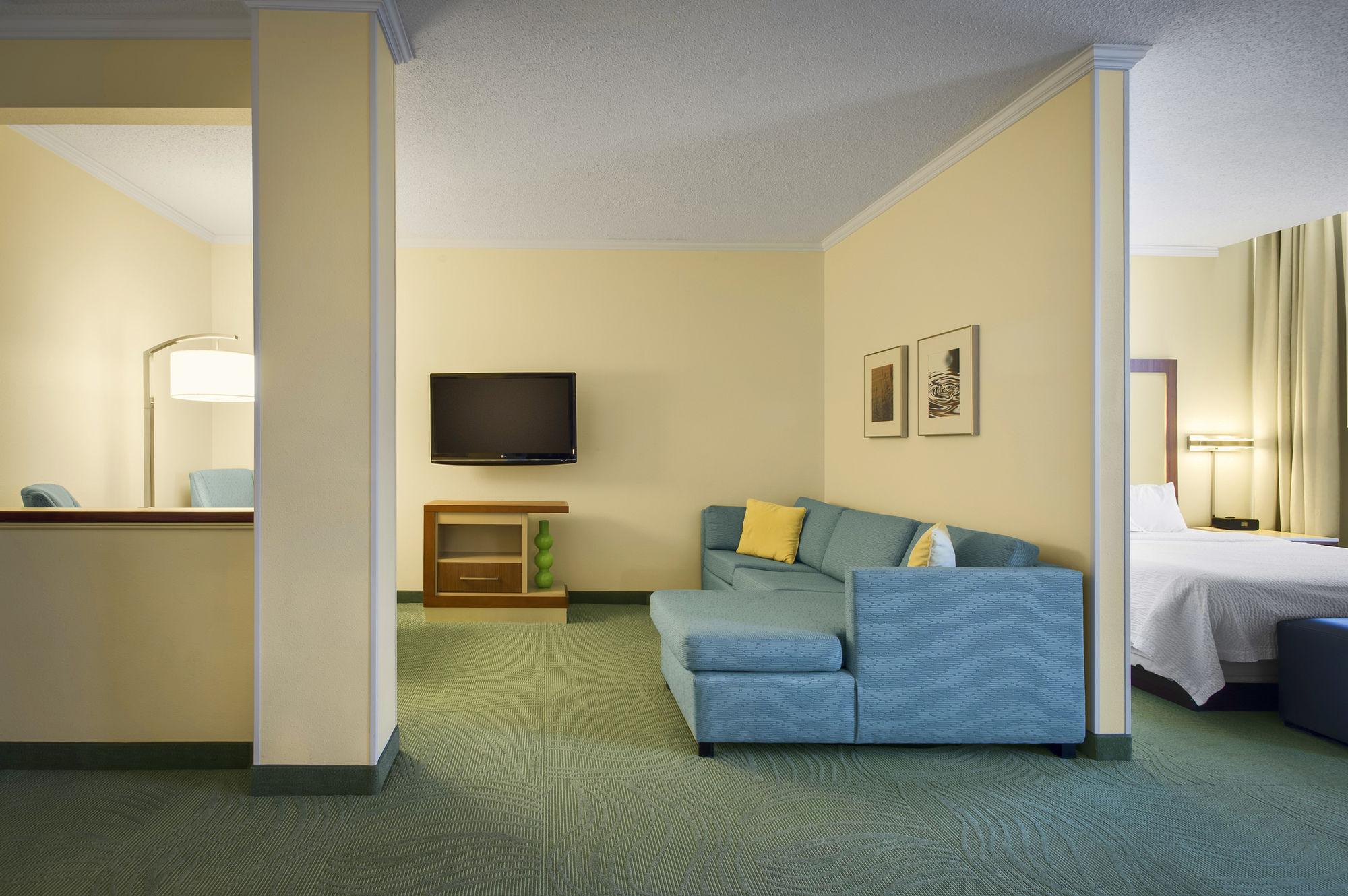 Springhill Suites By Marriott Lawrence Downtown Εξωτερικό φωτογραφία