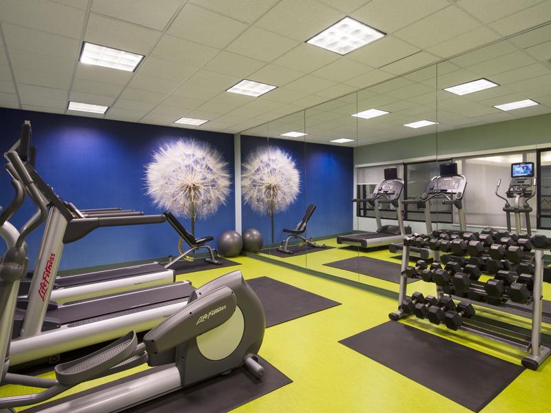 Springhill Suites By Marriott Lawrence Downtown Εξωτερικό φωτογραφία