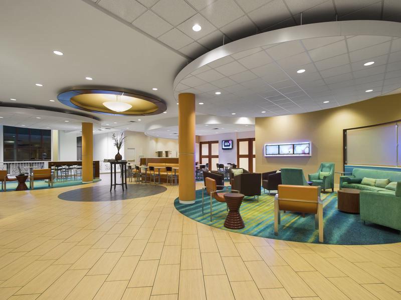 Springhill Suites By Marriott Lawrence Downtown Εξωτερικό φωτογραφία