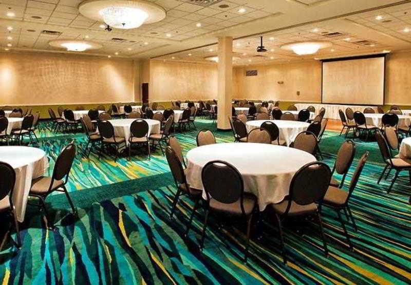 Springhill Suites By Marriott Lawrence Downtown Ανέσεις φωτογραφία